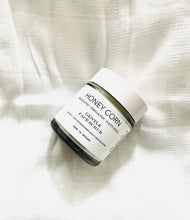 Load image into Gallery viewer, Gentle Face Scrub Microdermabrasion Exfoliator