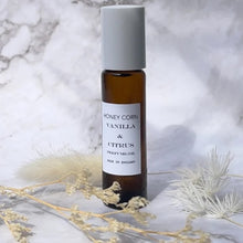 Load image into Gallery viewer, Vanilla & Citrus Perfume Oil